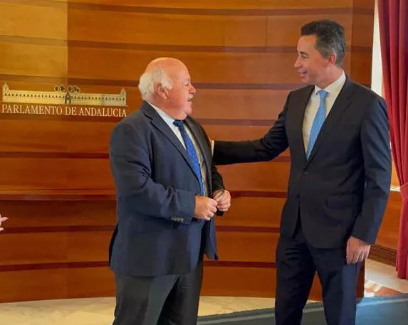 Manuel Calvo fue recibido por el presidente del parlamento de Andalucía