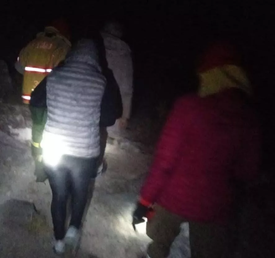 Cerro Champaquí: dos personas extraviadas fueron rescatadas por bomberos