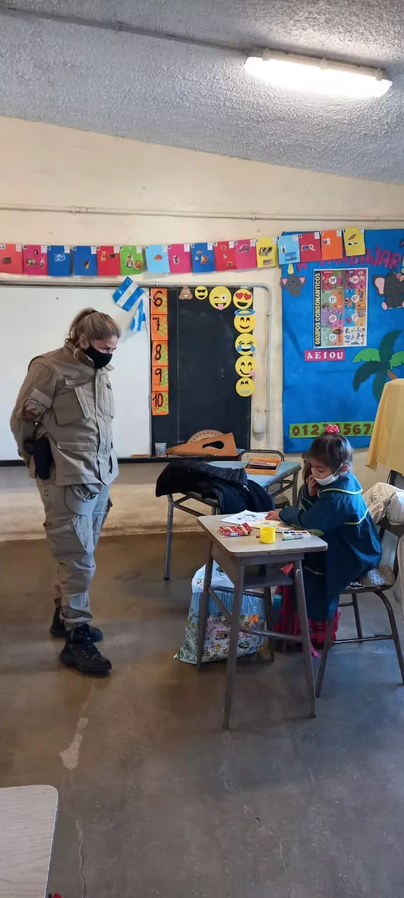 7ac9e100-93f9-4e0b-aa7f-690078af547d