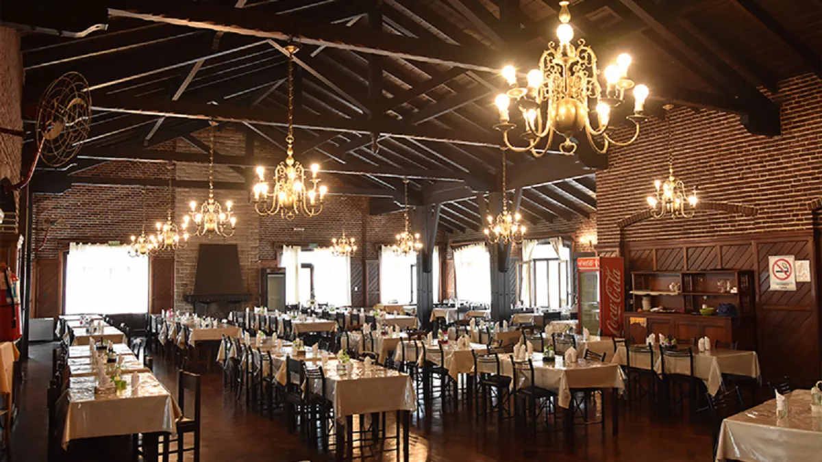 UNIDAD TURISTICA EMBALSE 01