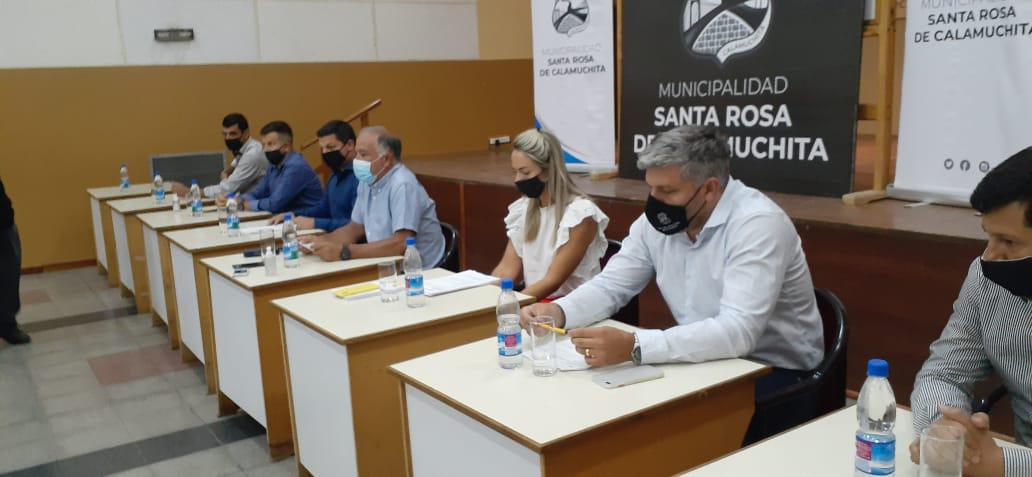 autoridades santa rosa conferencia de prensa verano 2021