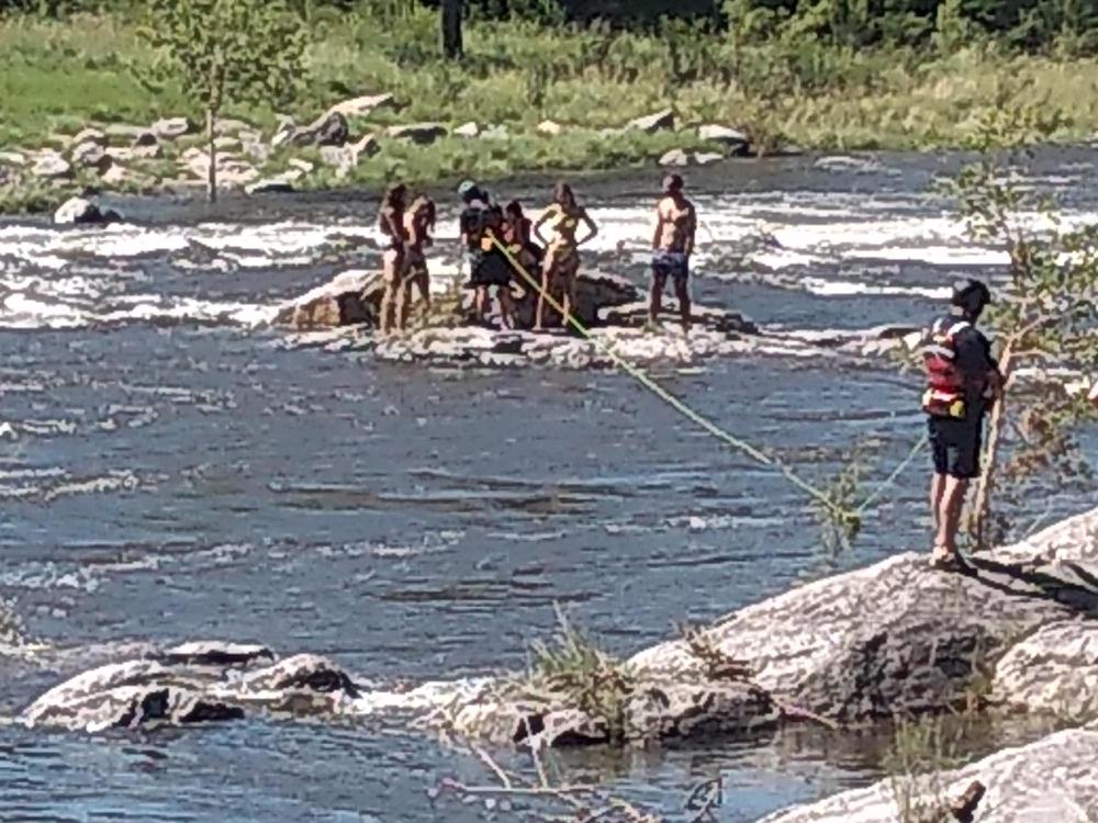 Rescate bomberos rio santa rosa 2