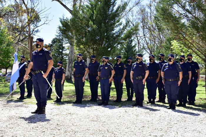 ACTO POLICIA en CALMUCHITA 02