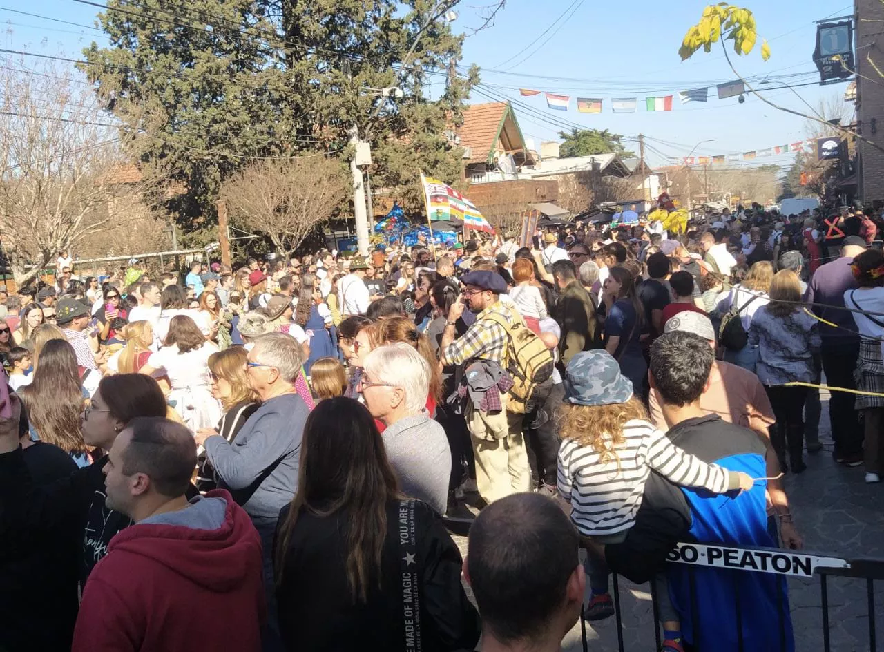 96cb01a1-9fff-4882-abc0-d6f3f2168102