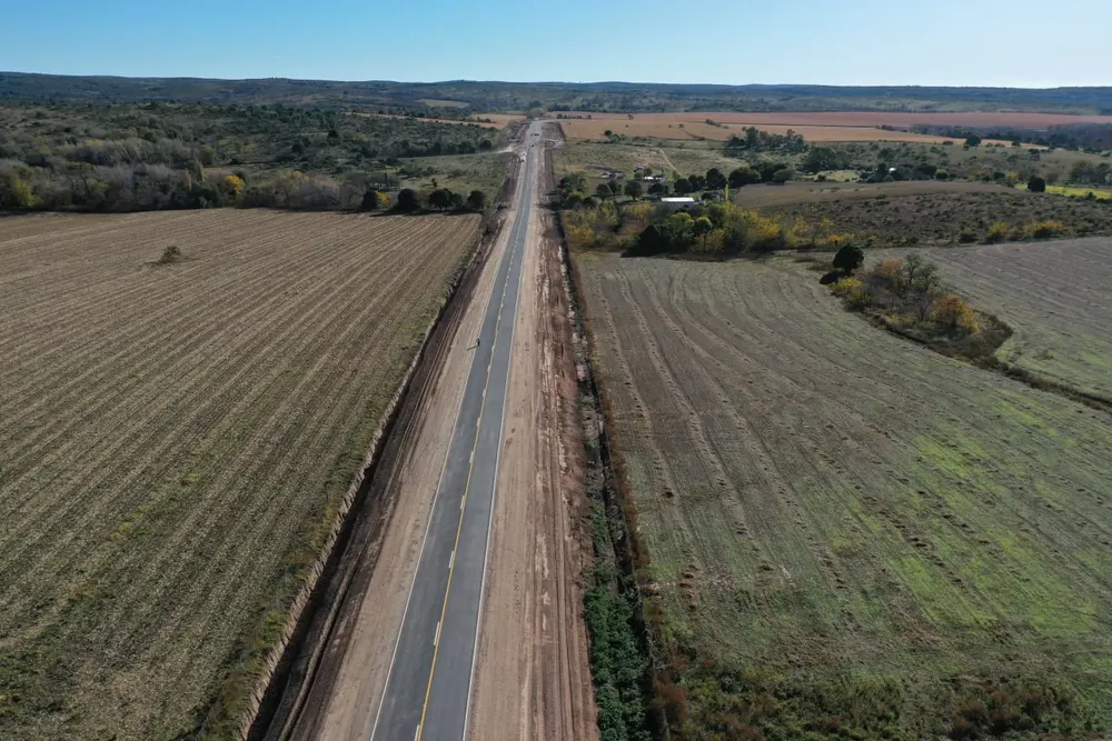 Córdoba suma 28 kilómetros pavimentación entre los valles de Calamuchita y Sierras del Sur