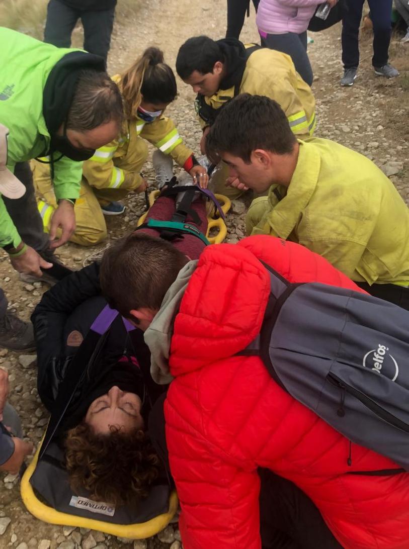 BOMBEROS EMBALSE RESCATE DE MUJER 03