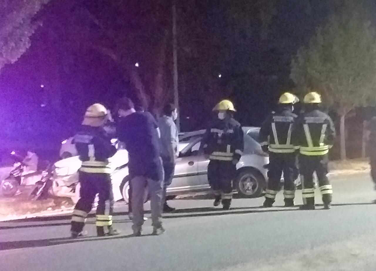 Choque en Embalse entre una Toyota Hilux y un Peugeot 206 02