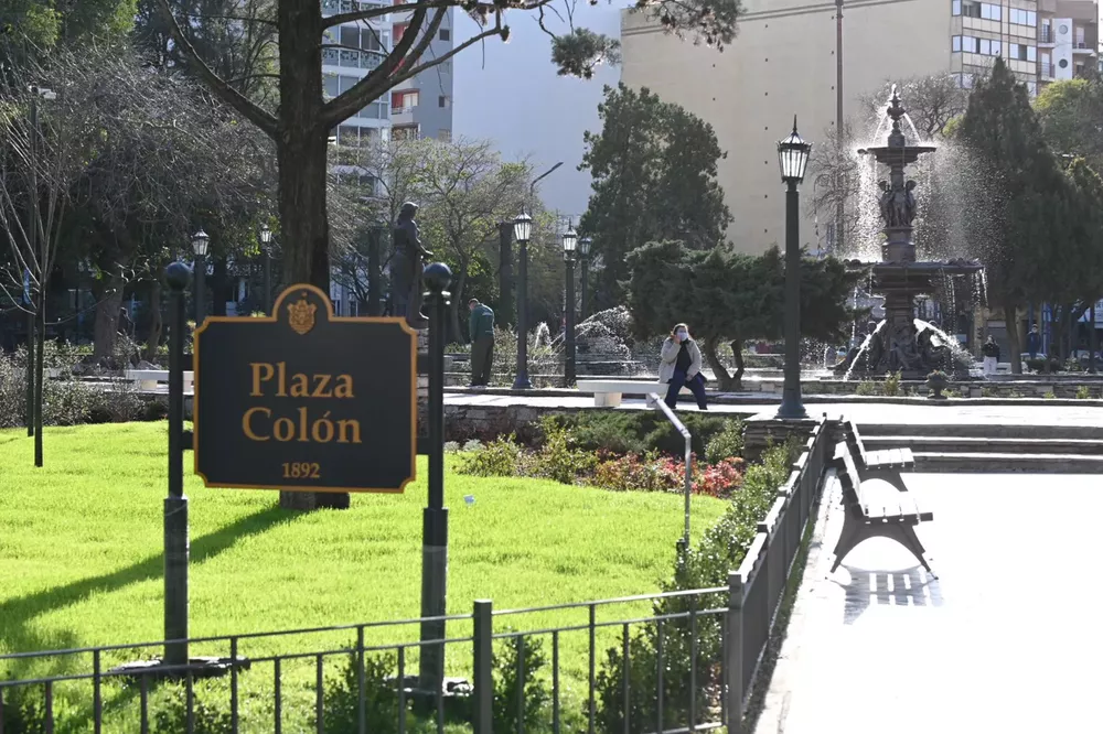 Plaza Colon inauguración 3