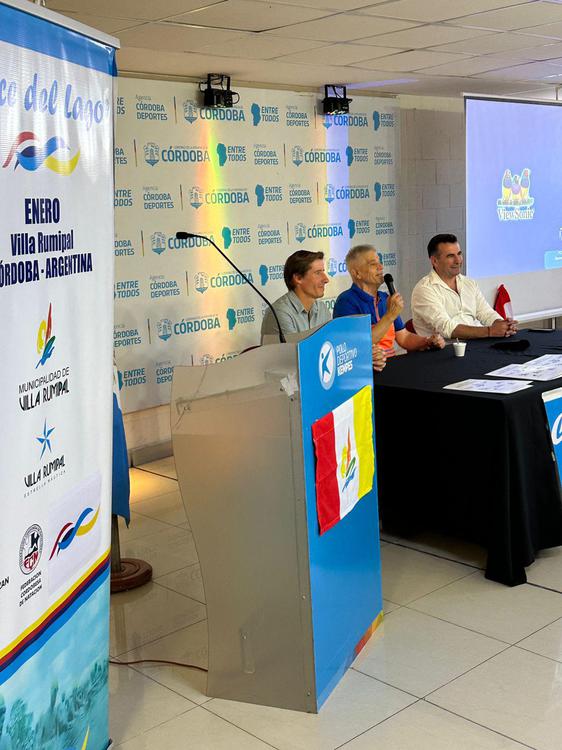 Julio Gantus Cruce del lago 03