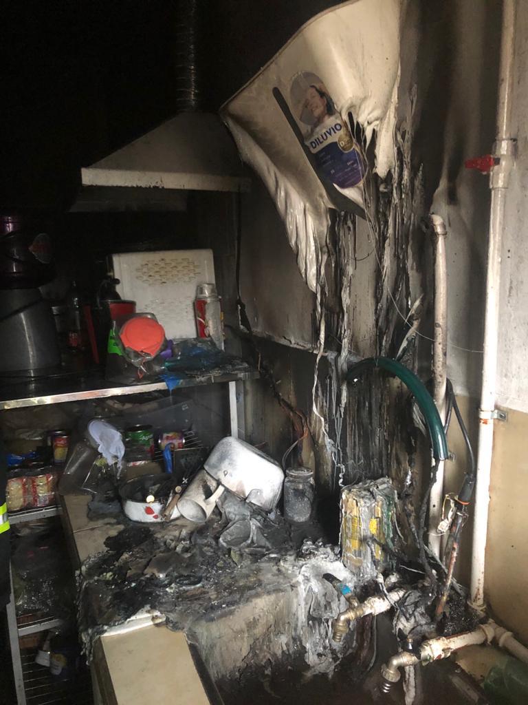 1a219acb-fddf-4d34-b5bb-647033e3985d