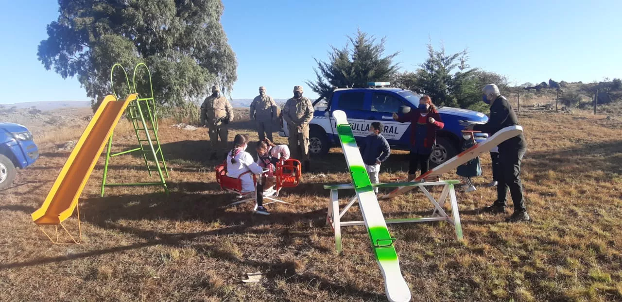 6ef39f54-e6ab-4d9b-a702-16e99c21aa1c