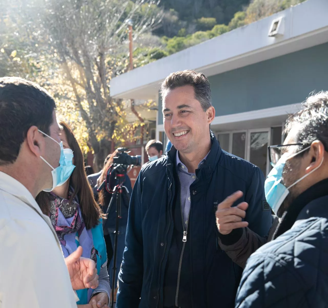 Manuel Calvo hizo entrega de aparatología al Hospital Regional Eva Perón