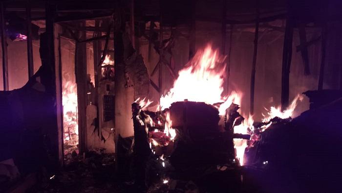 INCENDIO DE VEHICULO CORCOVADO 03