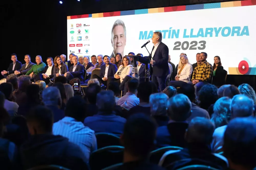 Hacemos Juntos Por Córdoba se amplió: sumó intendentes y dirigencia radical, vecinalista y Pro, con 15 partidos y cinco