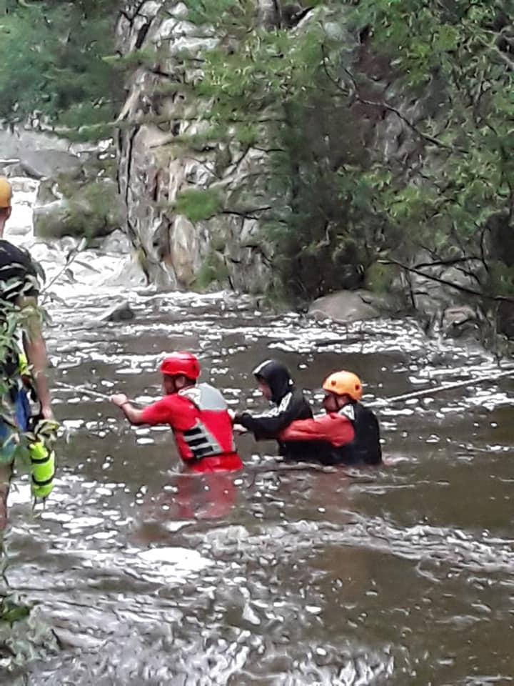 rescate rio cumbrecita