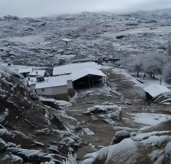 champaqui base ariel bustos con nieve 2