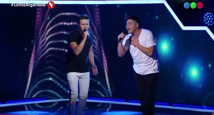 Axel y Denis Ortiz La Voz