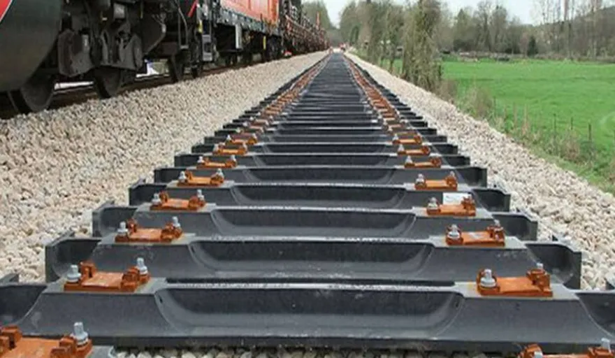 20220505224907_durmientes-de-plasticos