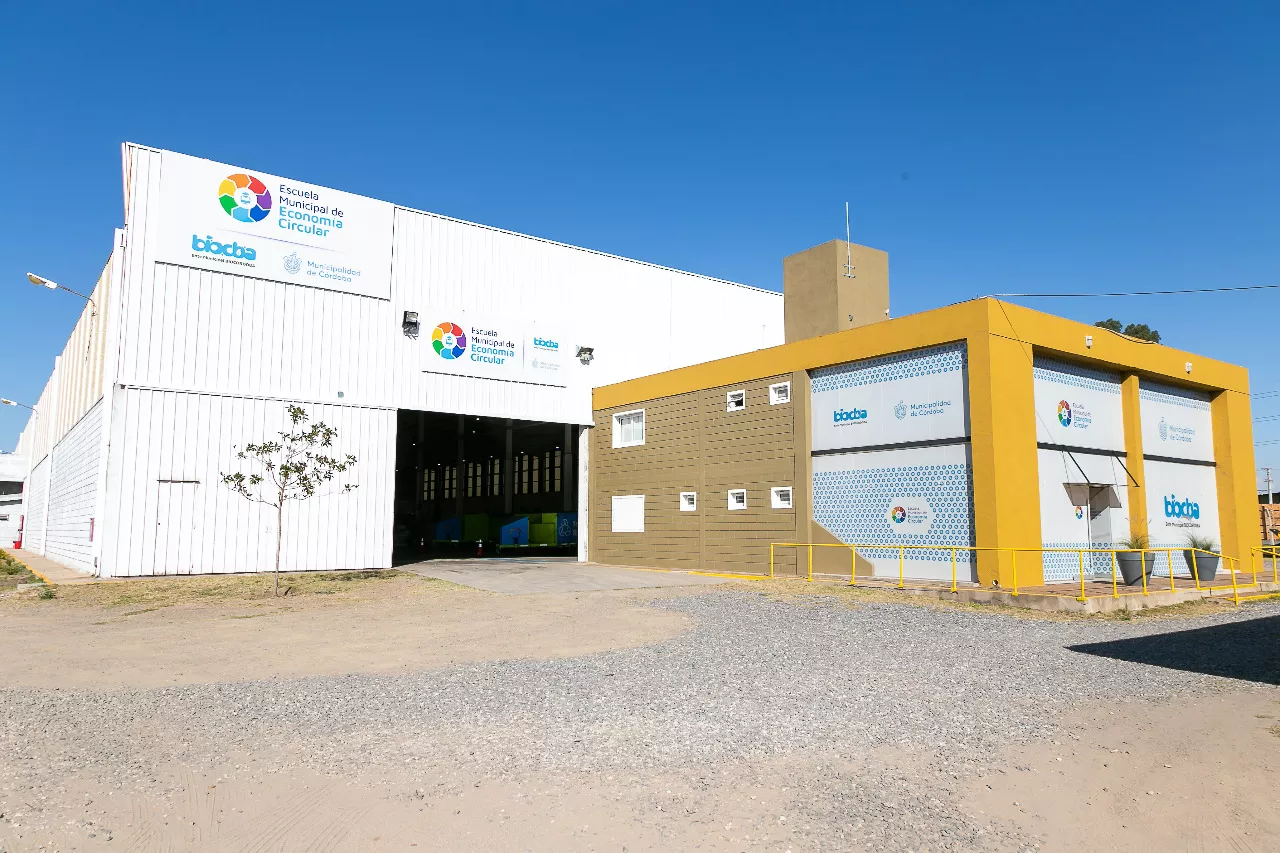 La ciudad de Córdoba cuenta con la primera escuela municipal de economía circular del país
