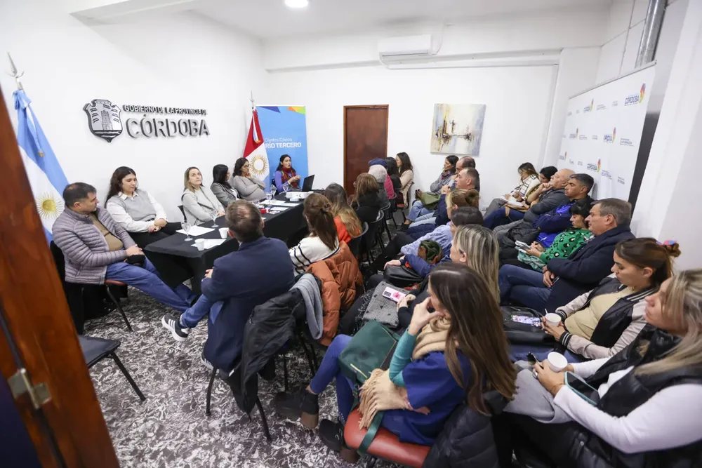 rEUNION-DE-RIO-III-1536x1024