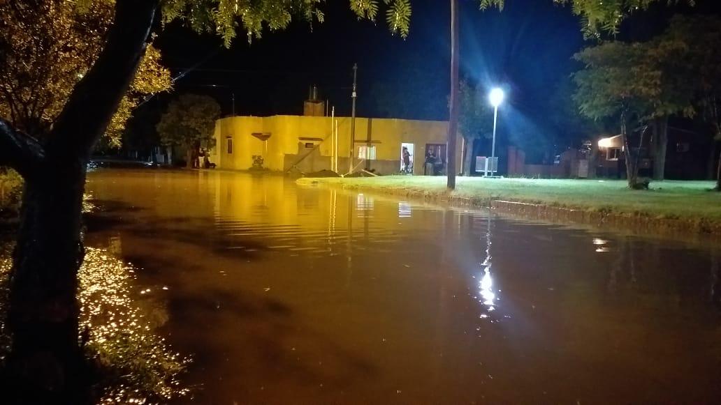 TORMENTA en Embalse 10