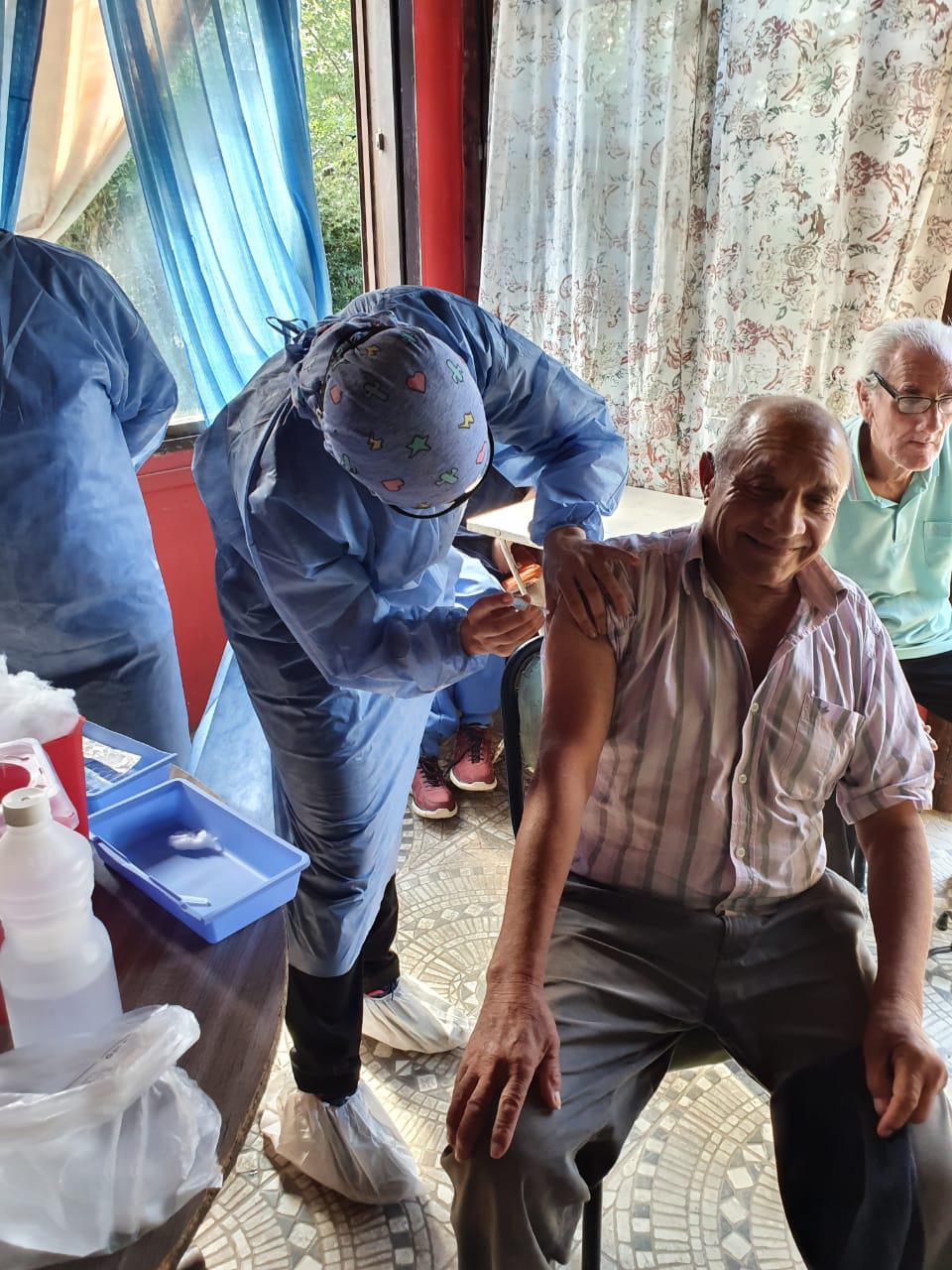 vacunacion geriatricos calamuchita covid-19