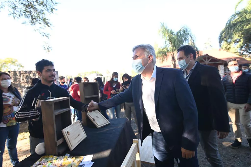 El intendente Martín Llaryora dejó inaugurado oficialmente el primer Centro Municipal de Asistencia Comunitaria Contra l