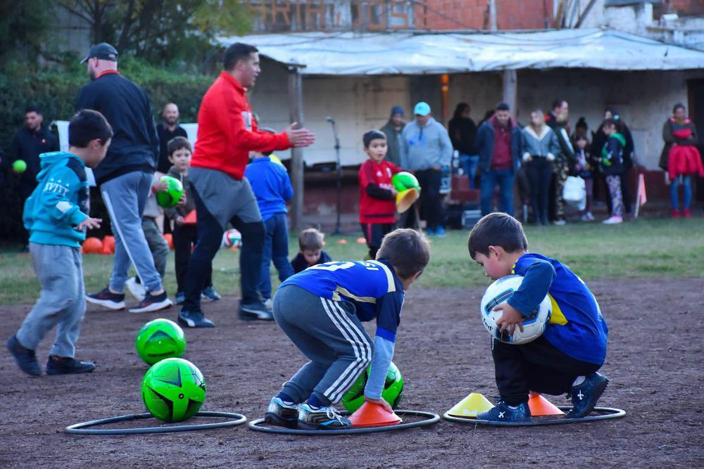 escuela de deportes embalse