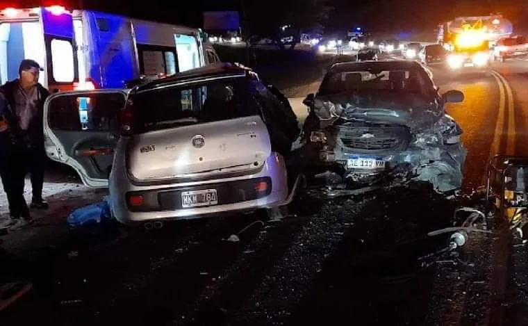 Tragedia en Villa Rumipal: 4 personas murieron en un accidente sobre ruta 5