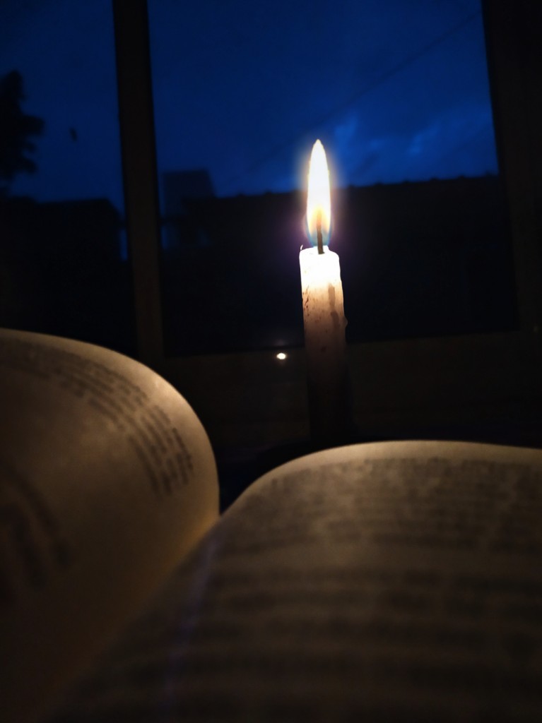 foto-corte-de-luz-vela