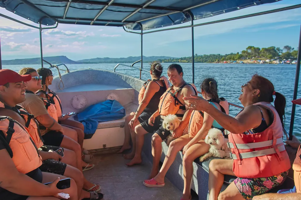 paseos en lancha gerard le moy