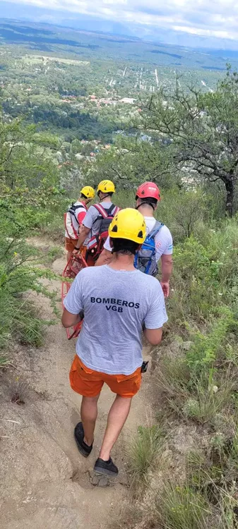 Rescate en el cerro de la virgen