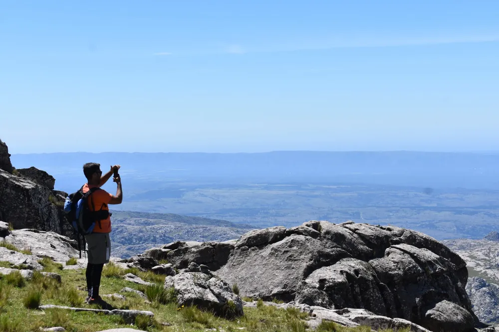 b5c4cadf-db8c-4a52-803e-8f8bbae0db2f