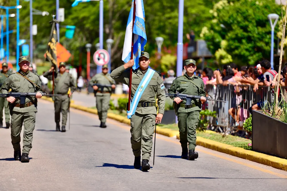 620b76b8-2f50-405a-ad4a-77280e26d7e9