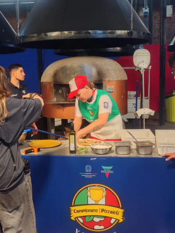 001e185c-06ed-49bd-9984-b94c73115da9