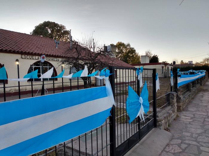 ESCUELA PRIMERA JUNTA 02