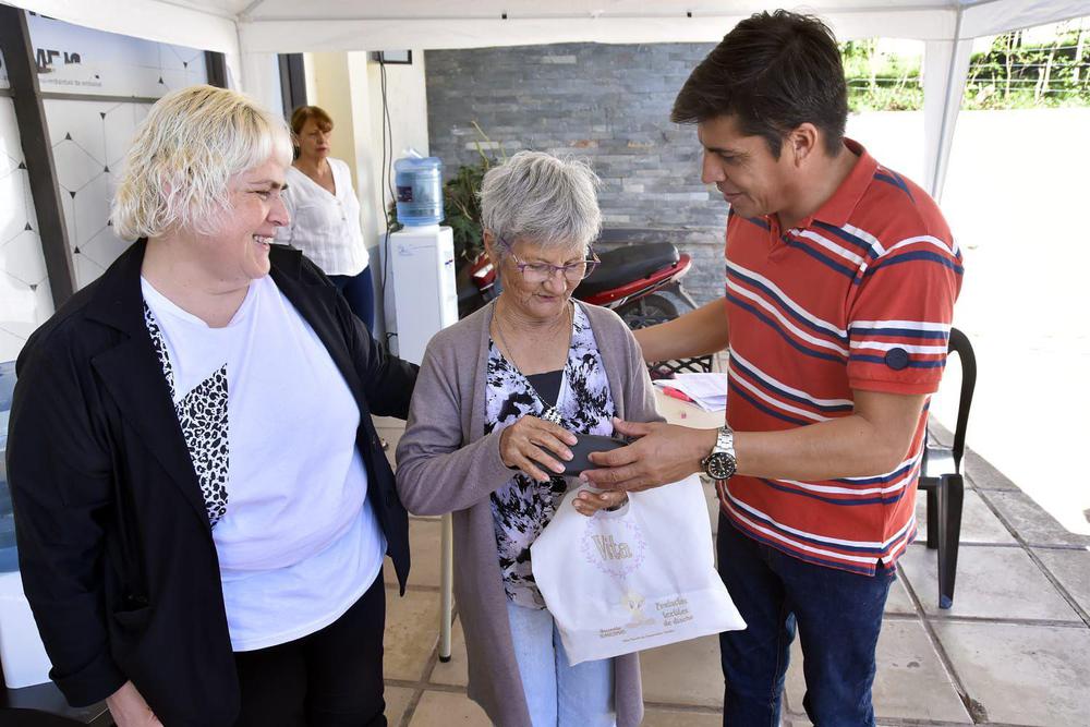 2fb703e8-340f-4146-91f2-6bcafc984631