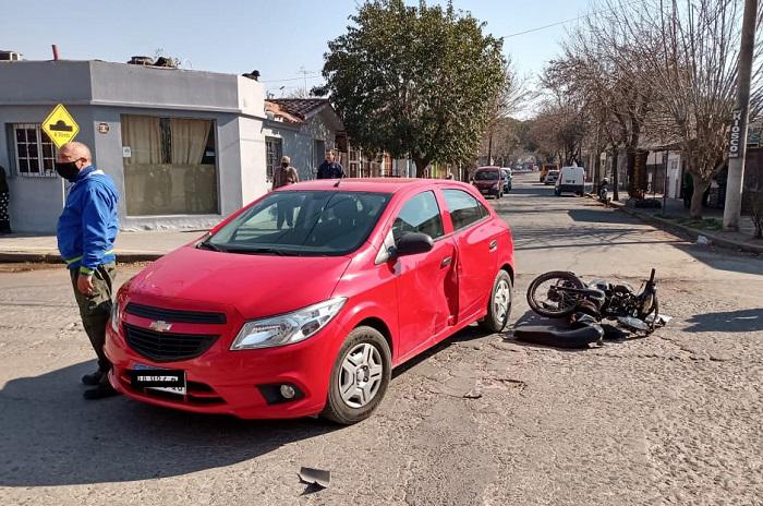 ACCIDENTE MOTO AUTO STA ROSA 03