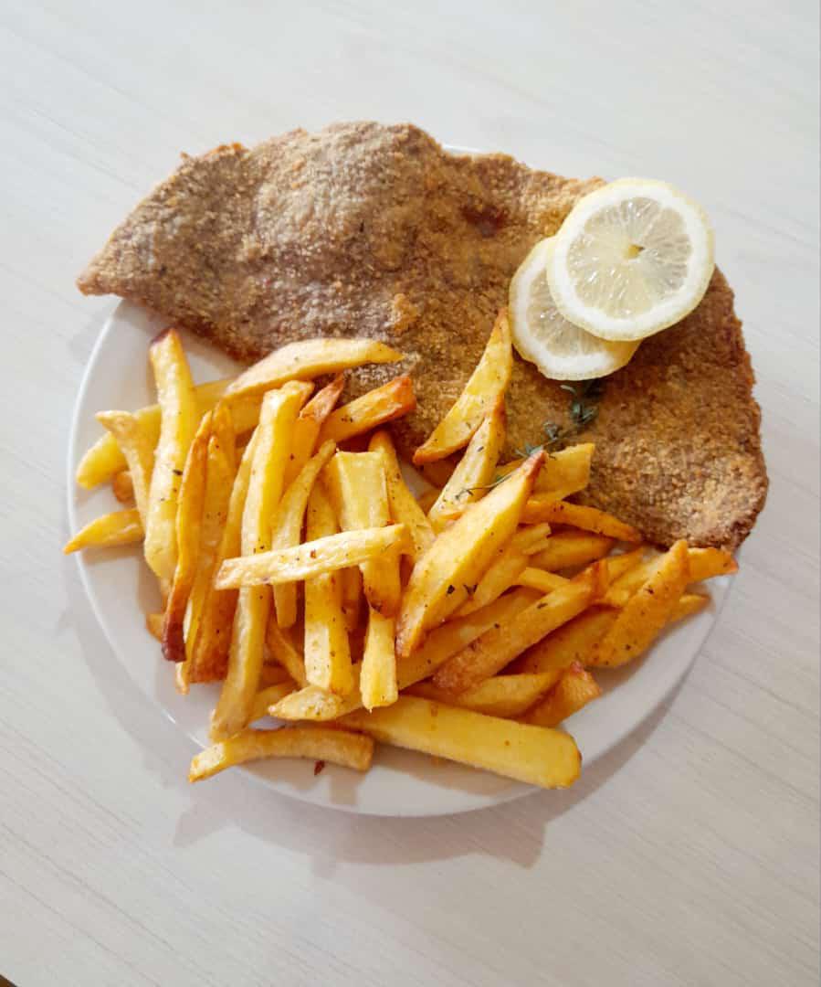 milanesa en cocina madre
