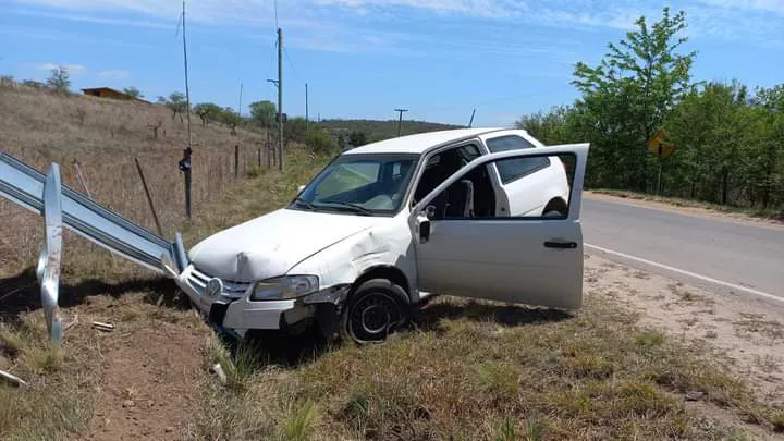 Santa Rosa: se subieron a un auto equivocado y lo chocaron