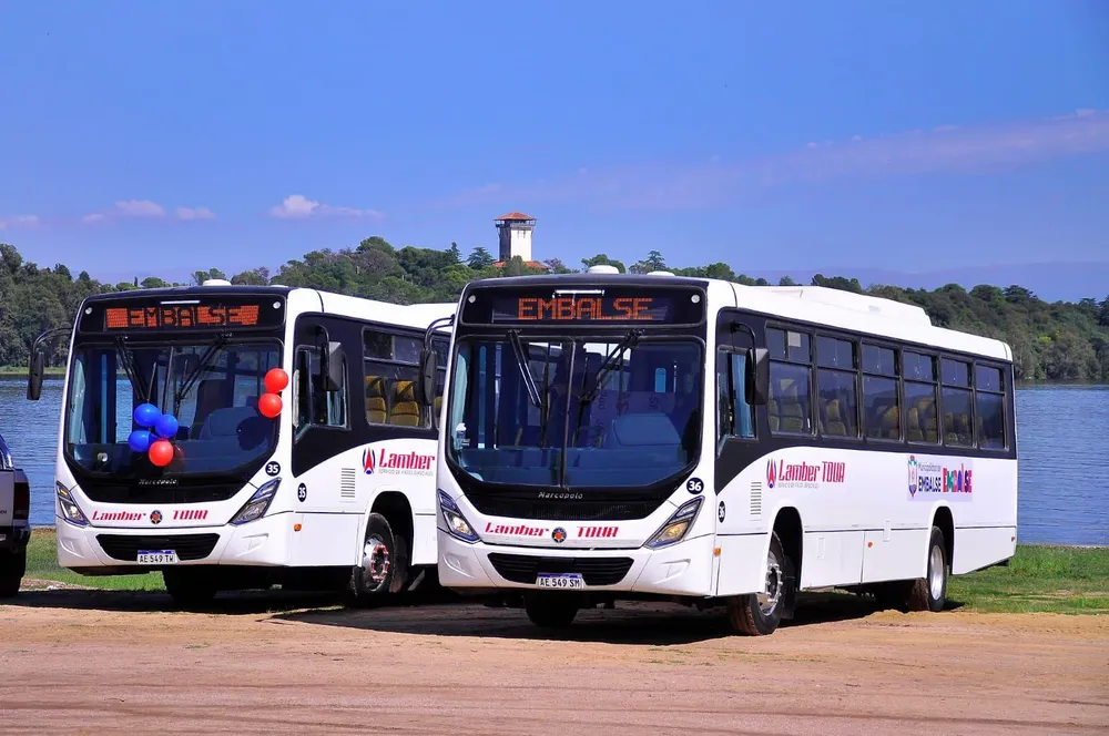 8ceb5a3a-0d6d-4309-9b8a-3863fcf5444c