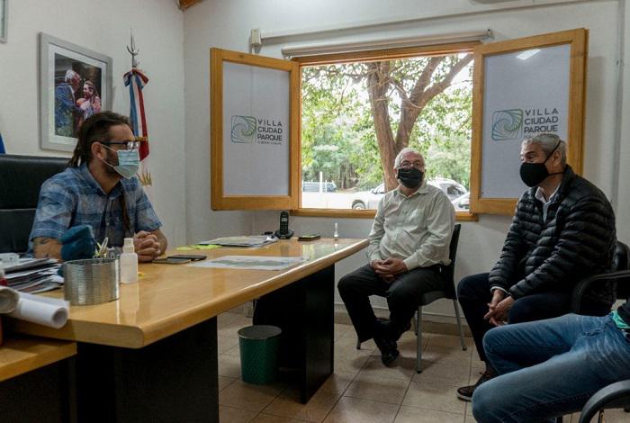 RIVEROS RECIBIO A FERRARESI 03