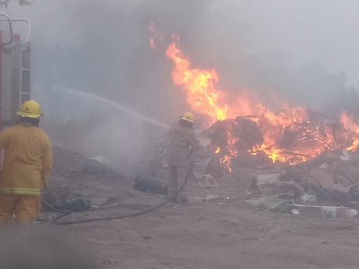 INCENDIO EN CERRO PISTARINI EMBALSE 04