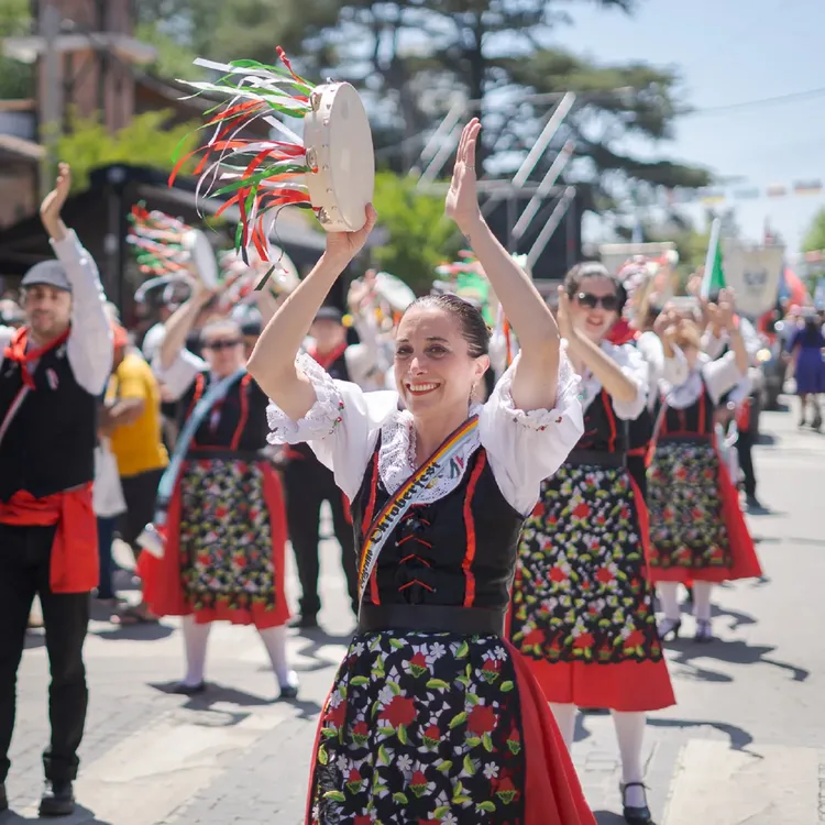 oktoberfest argentina villa general belgrano 2024 desfile