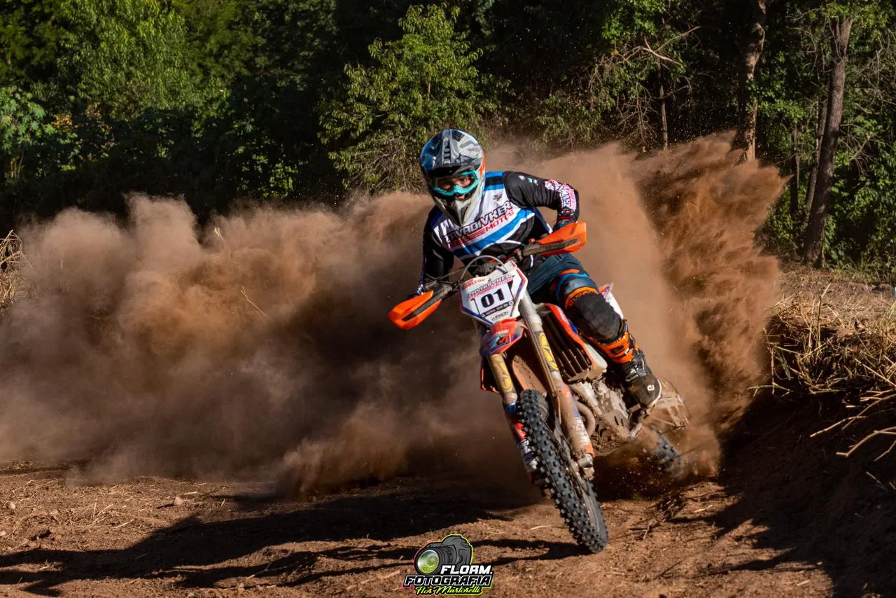 9df92fe6-0813-4dd4-877b-007a11737739