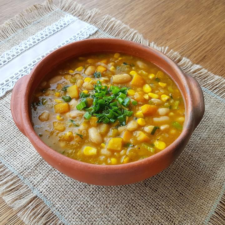 LOCRO