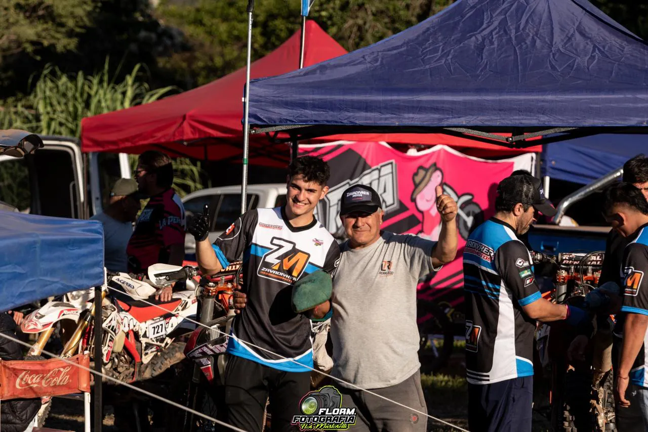 2df2f884-b4ef-4952-ac76-3bf819bc7541