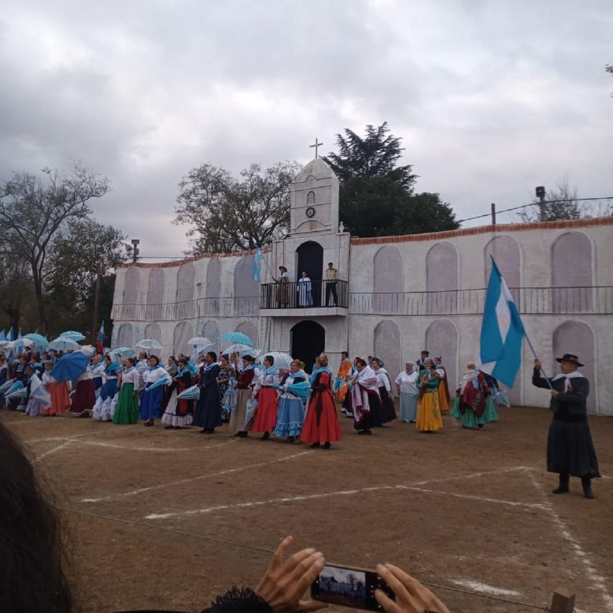 Pericón Nacional en las Fiestas Patronales de Los Reartes