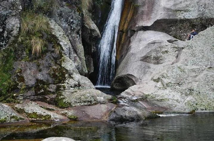 cascada escondida la Cumbrecita