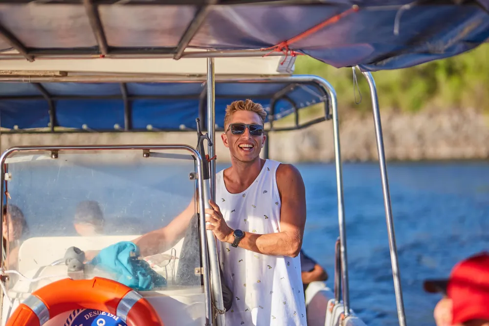 paseos en lancha gerard le moy